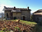35 Alla bella radura prativa di Sonzogno (1018 m)